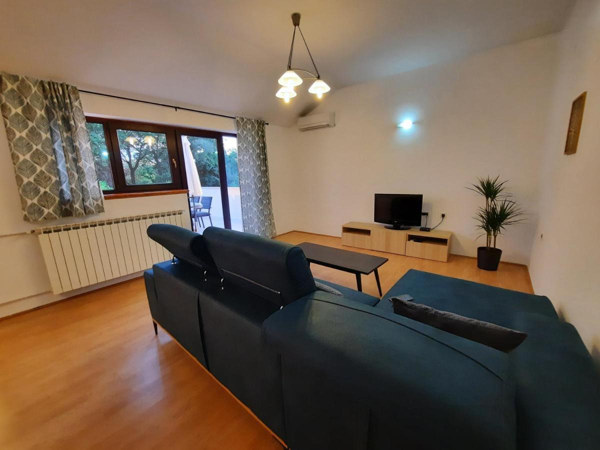 Apartman Sofia Porec Exterior photo