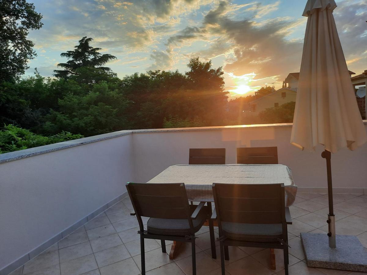 Apartman Sofia Porec Exterior photo